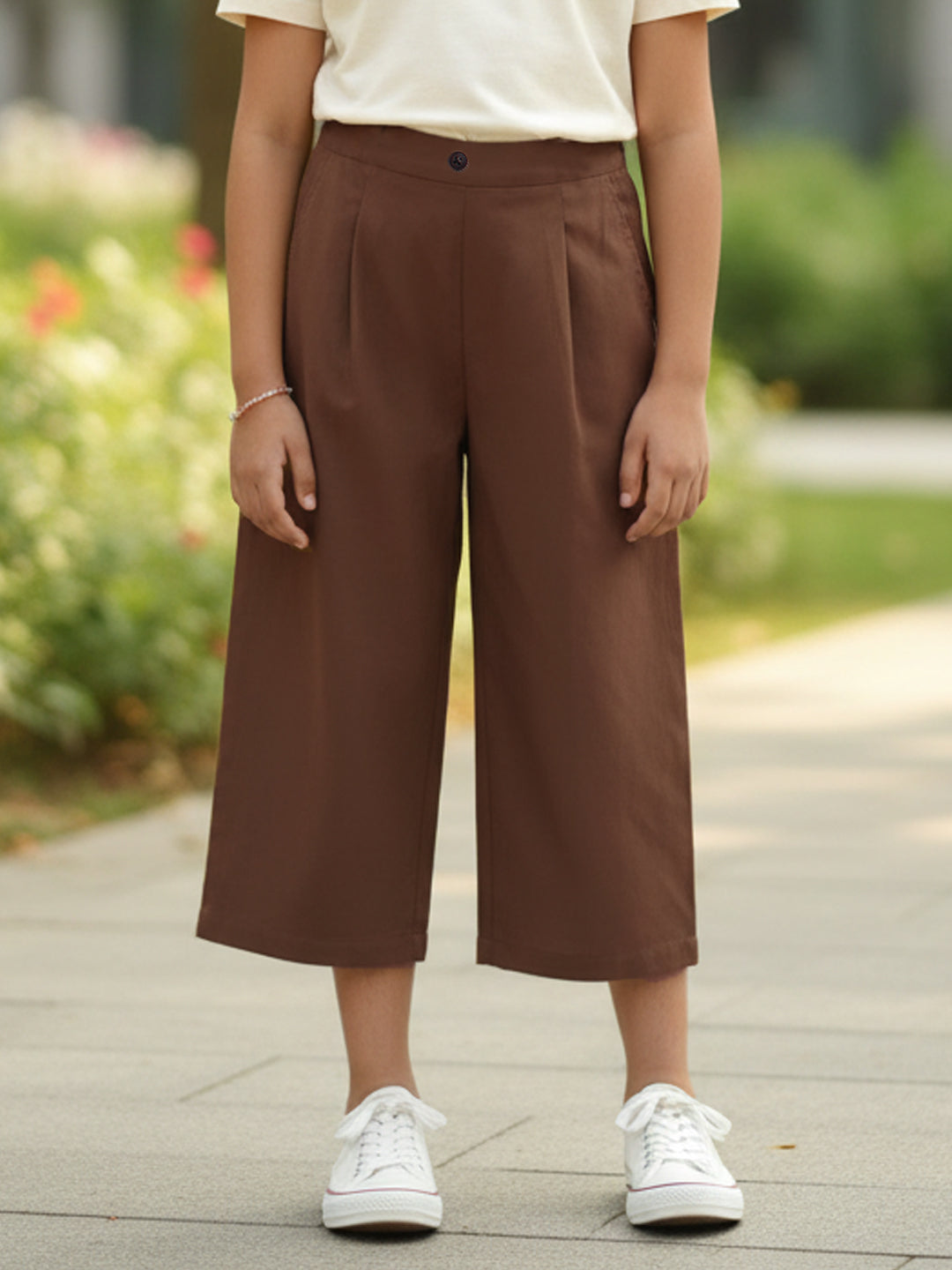 Cutiekins Solid Wide Leg Cropped Trousers - Brown