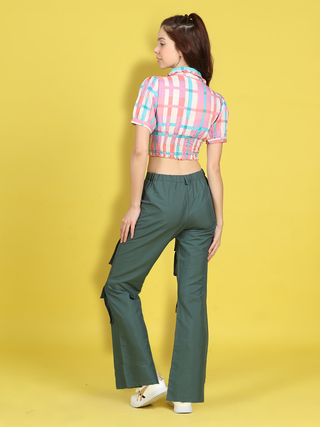 Cutiekins Girls Trendy Bold Look Crop Top With Solid Cargo -Off White & Sea Green