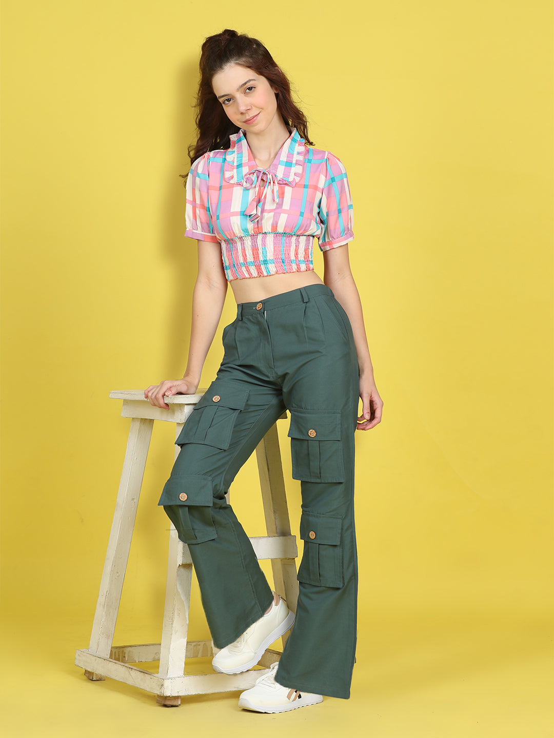 Cutiekins Girls Trendy Bold Look Crop Top With Solid Cargo -Off White & Sea Green