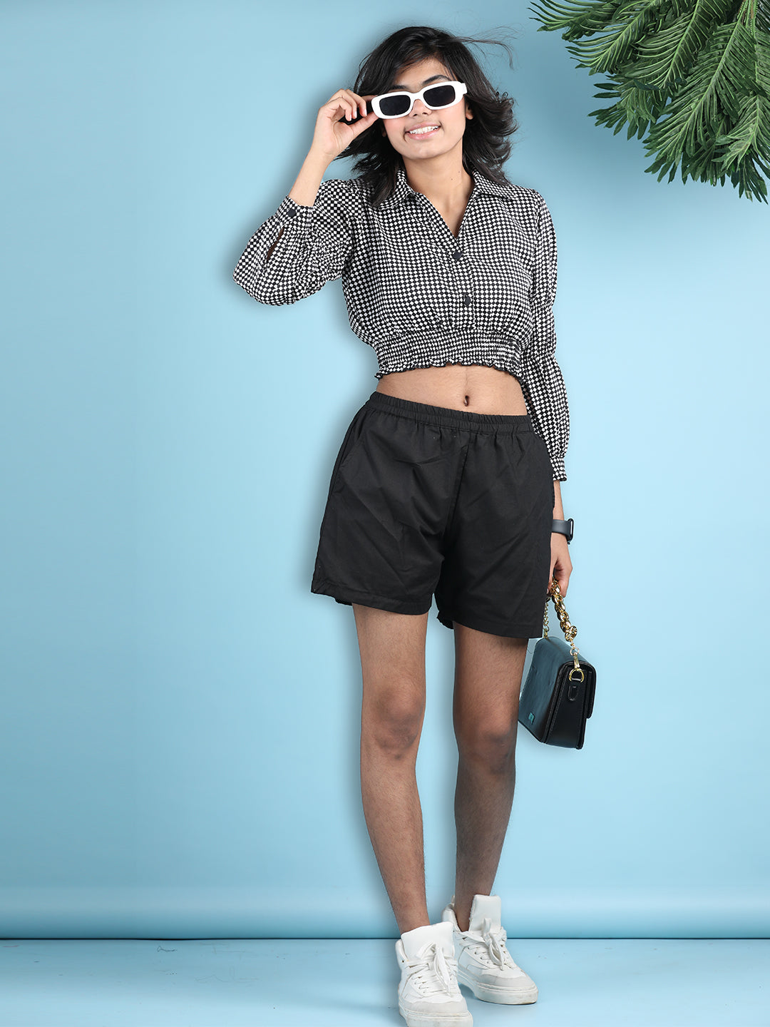 Cutiekins Girls Printed Embellished Top with Solid Shorts -Black & White