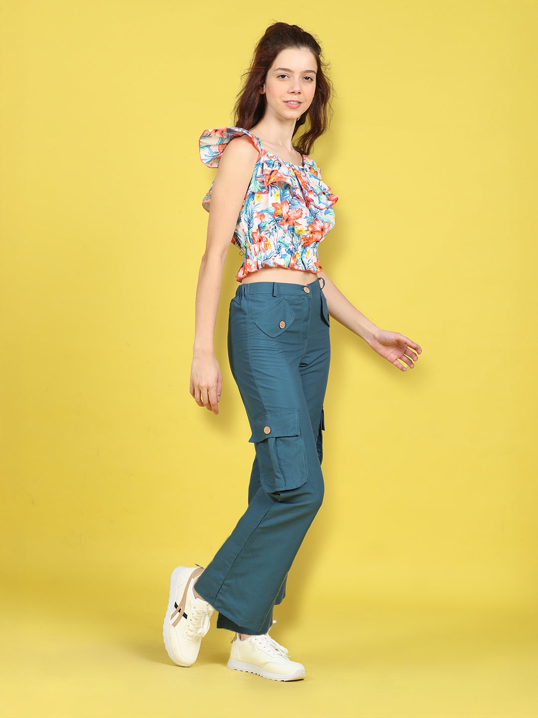 Cutiekins Girls Trendy Bold Look Crop Top With Solid Cargo -Off White & Teal Green