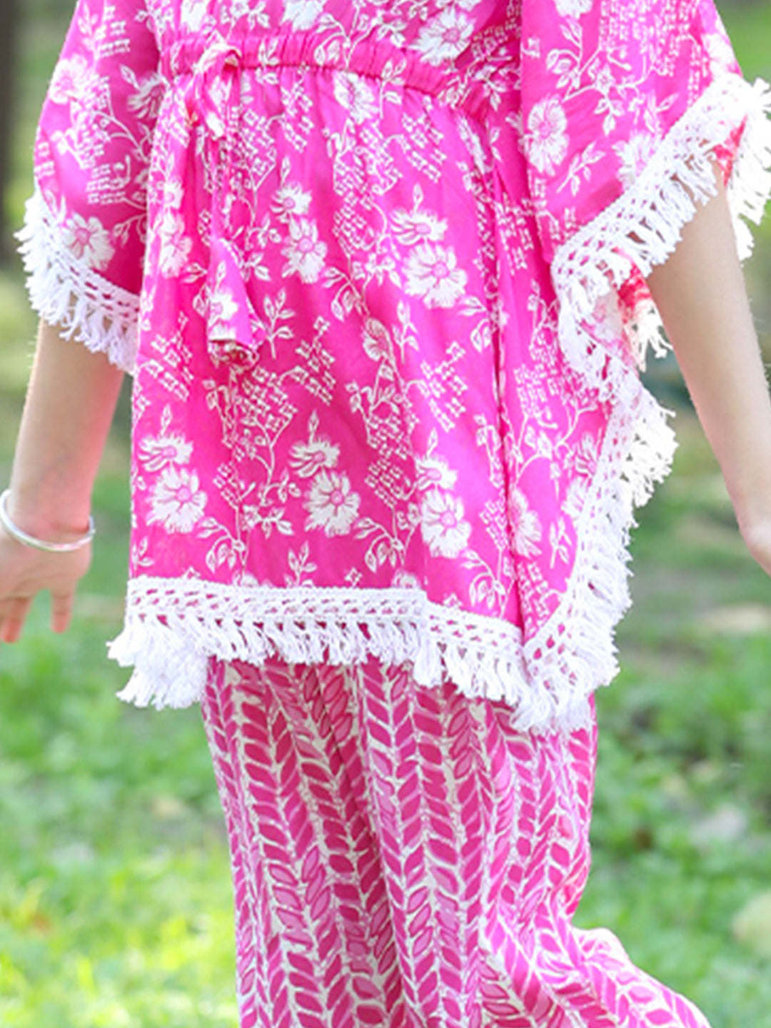 Cutiekins Girls Trendy Floral Print Kaftan Kurta and Palazzo Set -Magenta & Off White