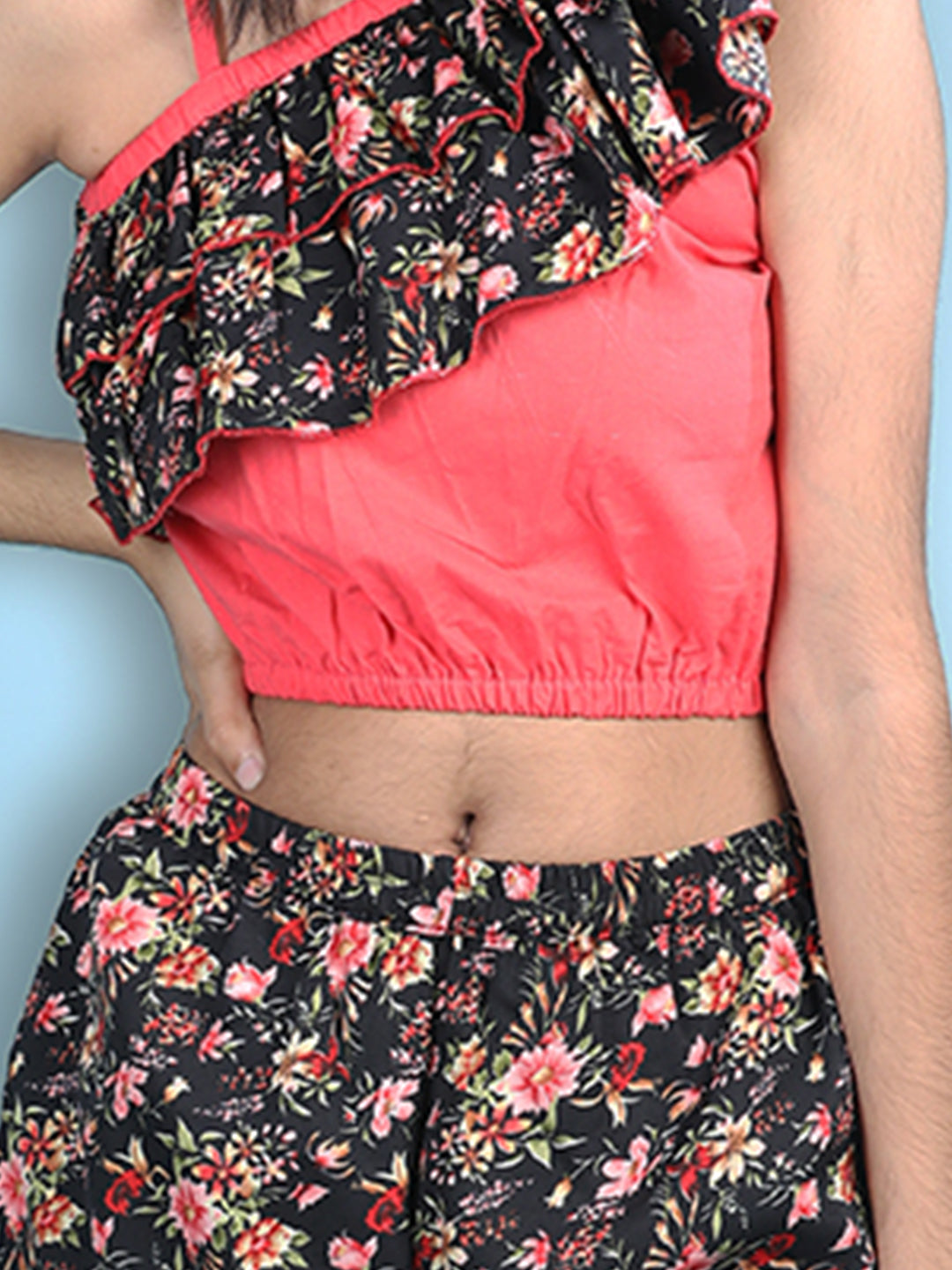 Cutiekins Girls Solid Embellished Top with Printed Shorts -Red & Black