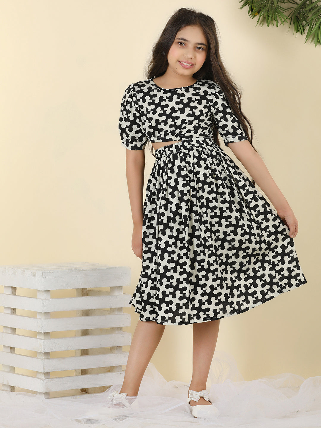 Cutiekins Girls Round-Neck Printed Dress -Off White & Black